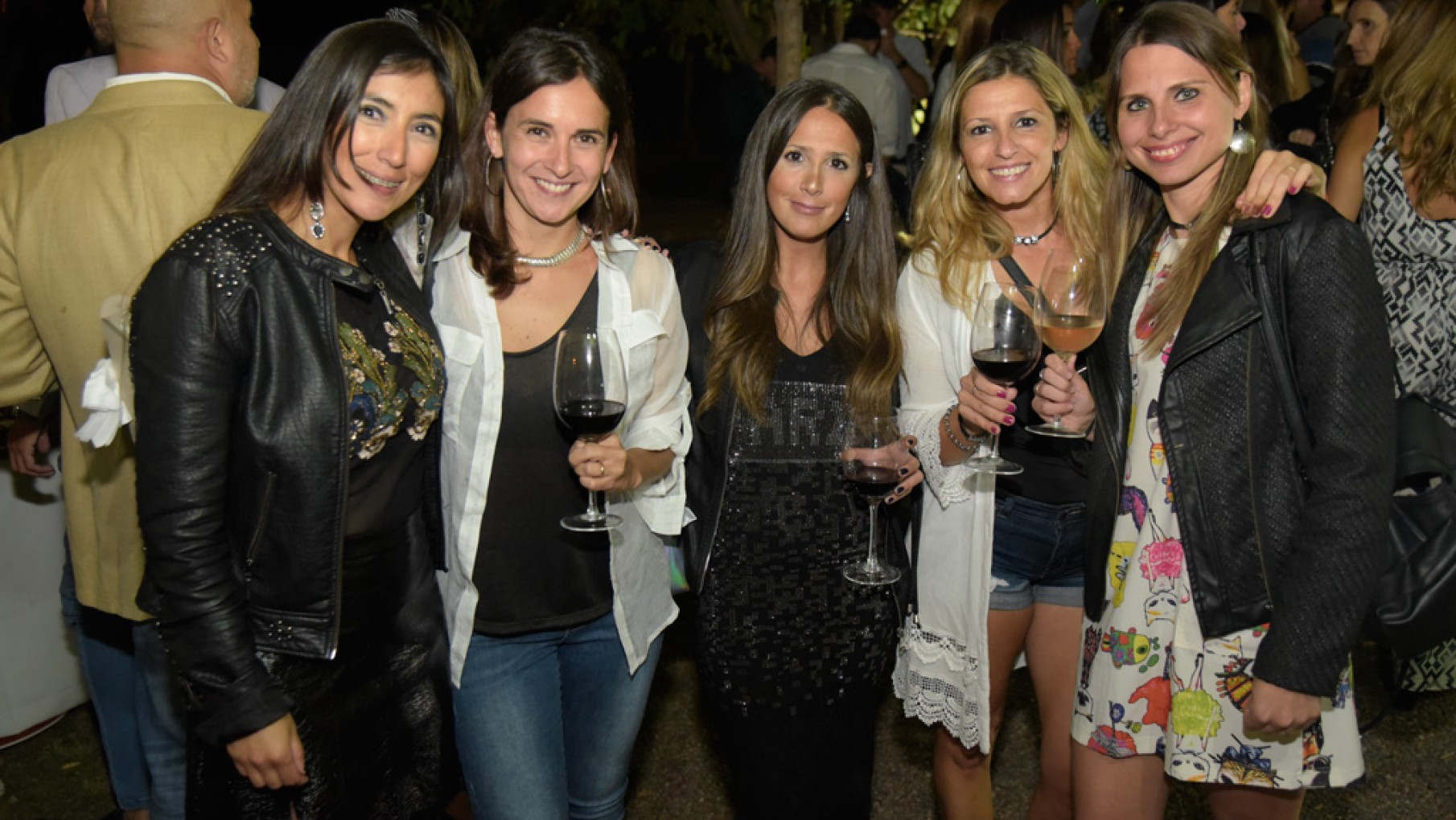 Renacer y un sunset entre viñedos